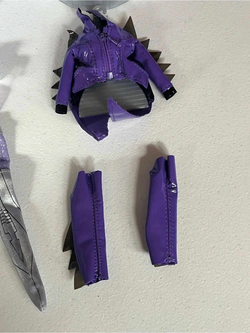 L.O.L. Surprise! Doll with Purple Hair & Silver Outfit and Purple Accessories